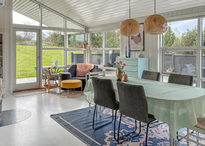 Casa vacanze Lovely In With Wifi Fjerritslev